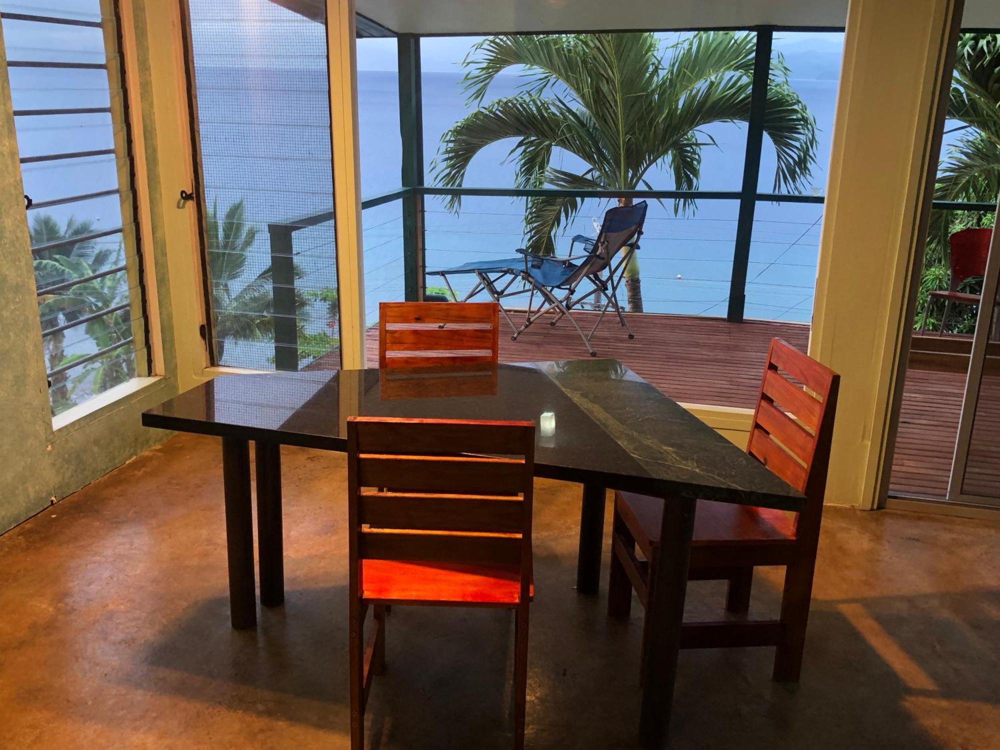 Limericks By The Sea Savusavu Bagian luar foto